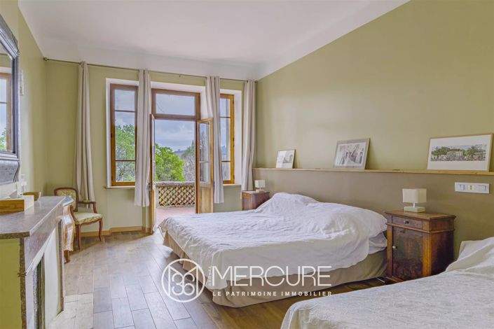 Image No.14-5 Bed House for sale