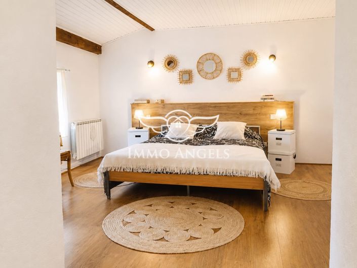 Image No.9-3 Bed House for sale