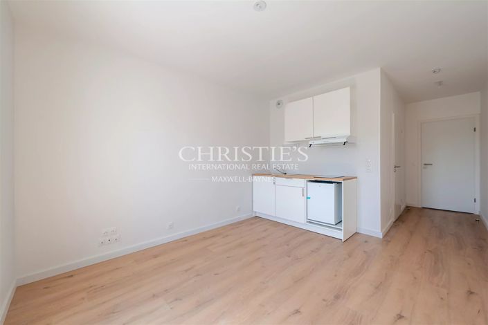Image No.11-3 Bed Apartment for sale