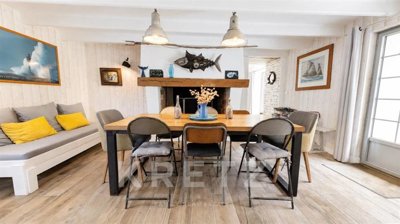 1 - Groix, House