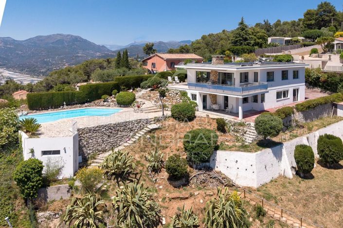 Image No.18-4 Bed House for sale