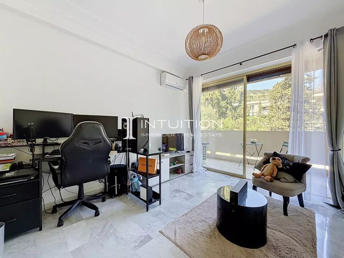Image No.19-3 Bed Apartment for sale