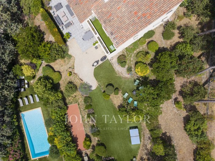 Image No.19-4 Bed House for sale