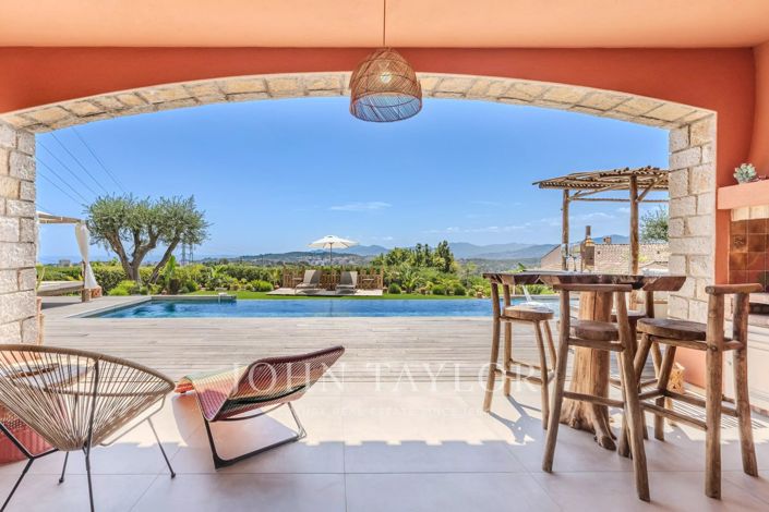 Image No.7-4 Bed House for sale