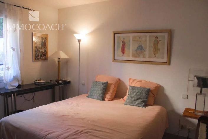 Image No.7-4 Bed House for sale
