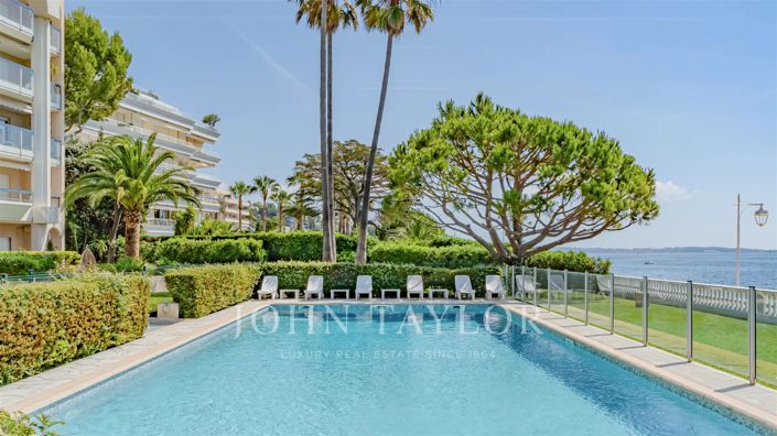 Image No.11-Appartement de 2 chambres à vendre à Cannes