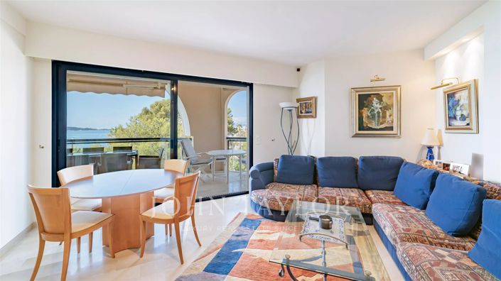 Image No.2-Appartement de 2 chambres à vendre à Cannes