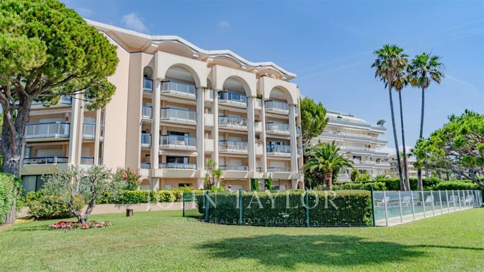 Image No.9-Appartement de 2 chambres à vendre à Cannes