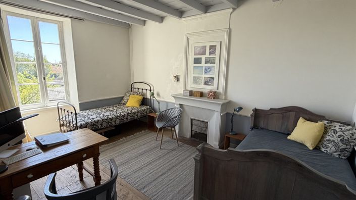 Image No.12-3 Bed House for sale