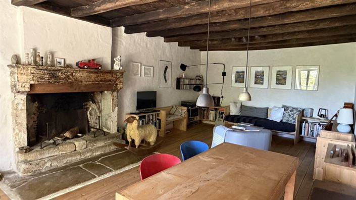 Image No.6-3 Bed House for sale