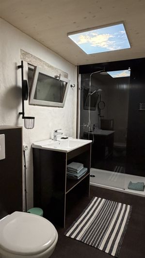 Image No.9-3 Bed House for sale