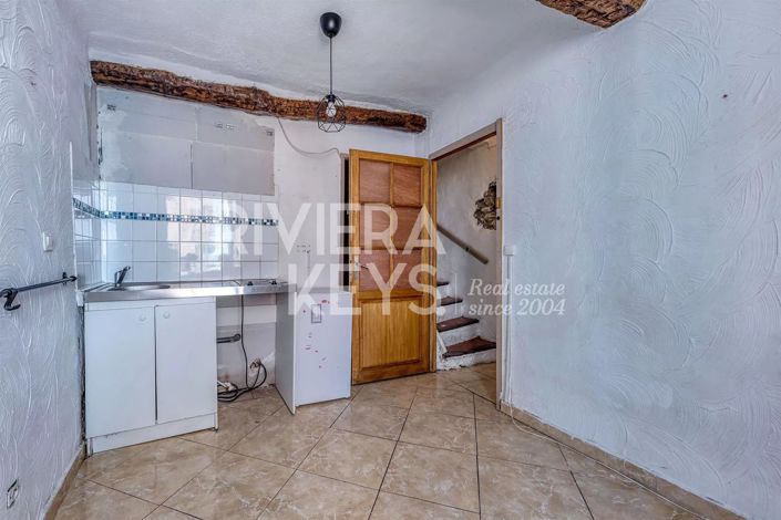 Image No.12-House for sale