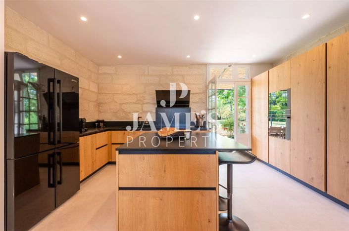 Image No.29-5 Bed House for sale