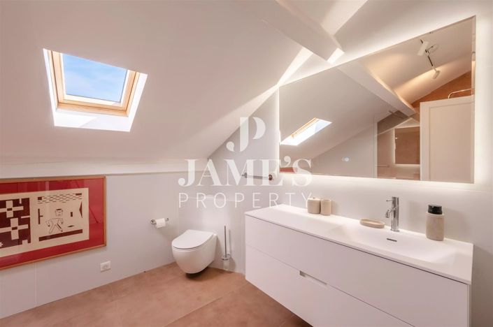 Image No.43-5 Bed House for sale