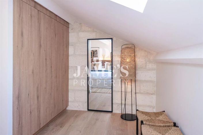 Image No.46-5 Bed House for sale