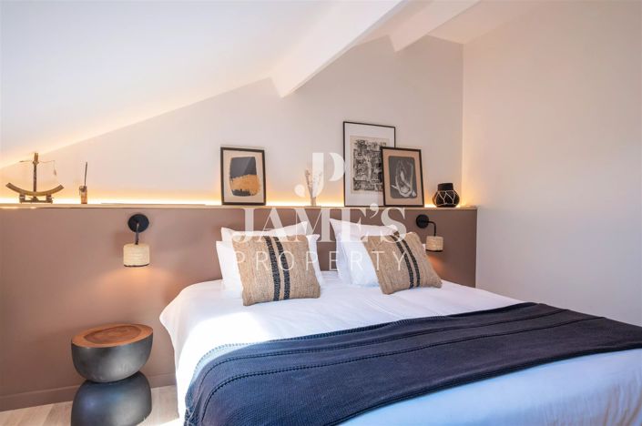 Image No.47-5 Bed House for sale