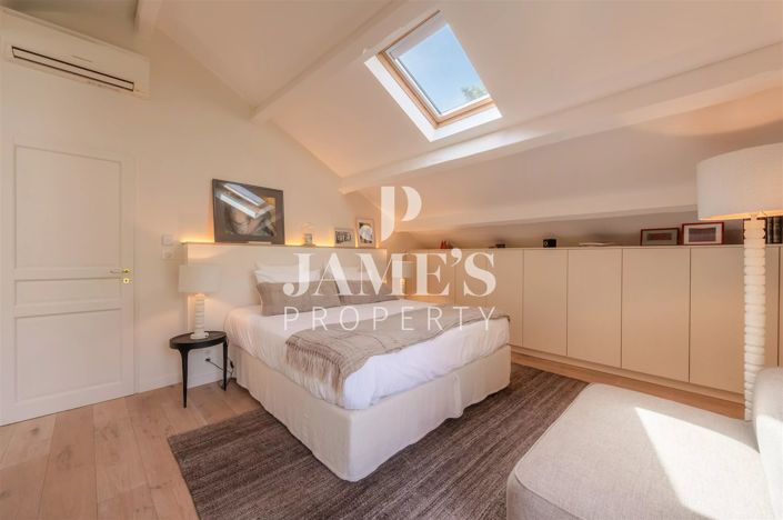 Image No.53-5 Bed House for sale