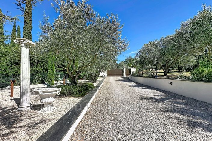 Image No.4-5 Bed House for sale