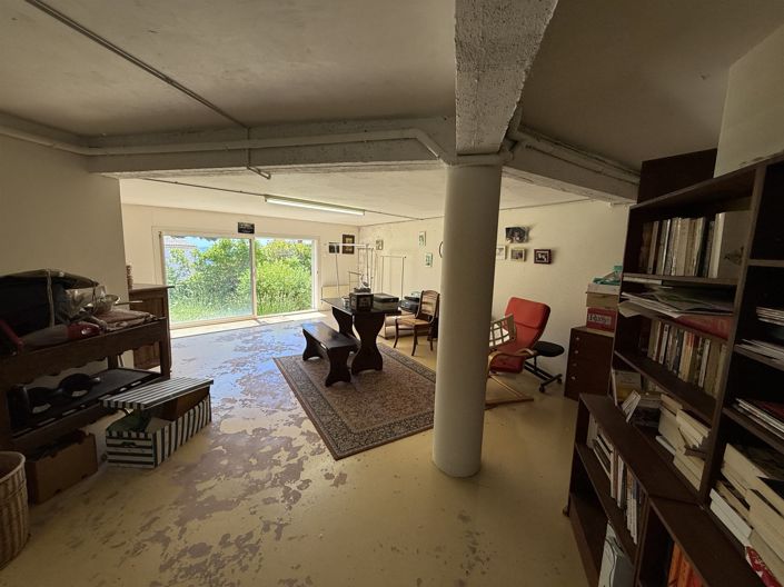 Image No.15-4 Bed House for sale