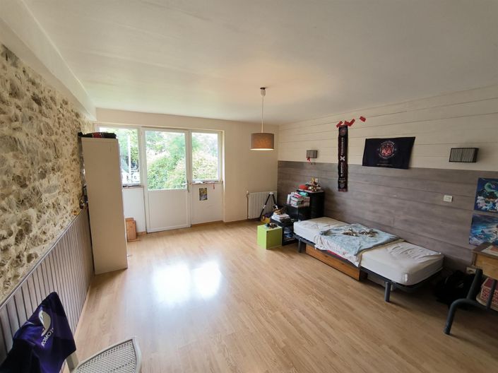 Image No.12-5 Bed House for sale