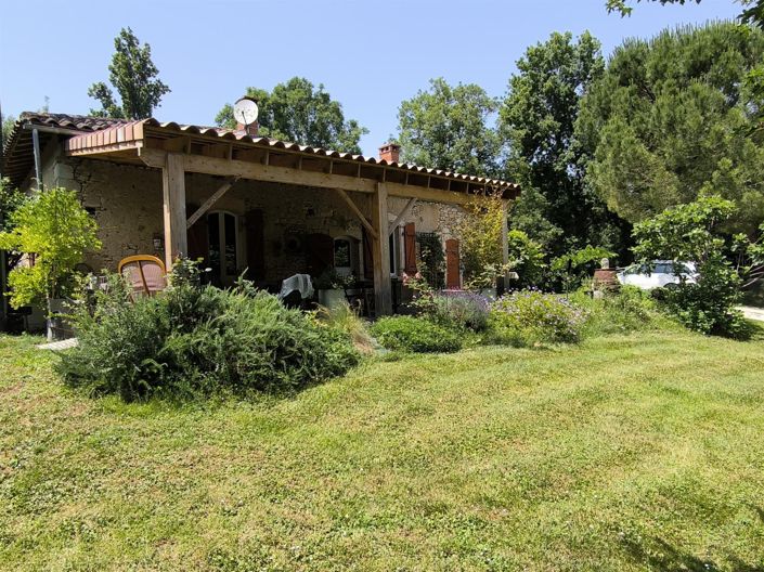Image No.4-5 Bed House for sale