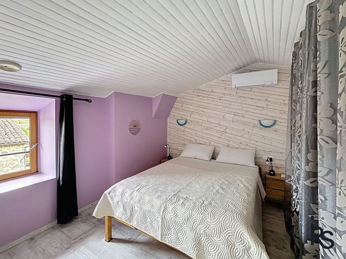 Image No.17-21 Bed House for sale