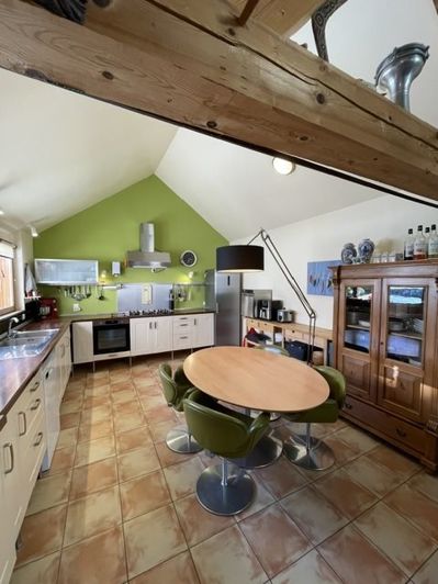 Image No.6-5 Bed Property for sale