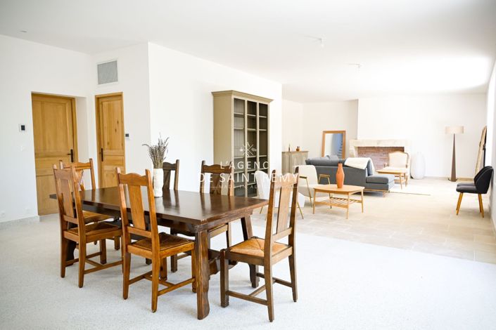 Image No.5-4 Bed House for sale