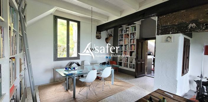 Image No.21-3 Bed House for sale