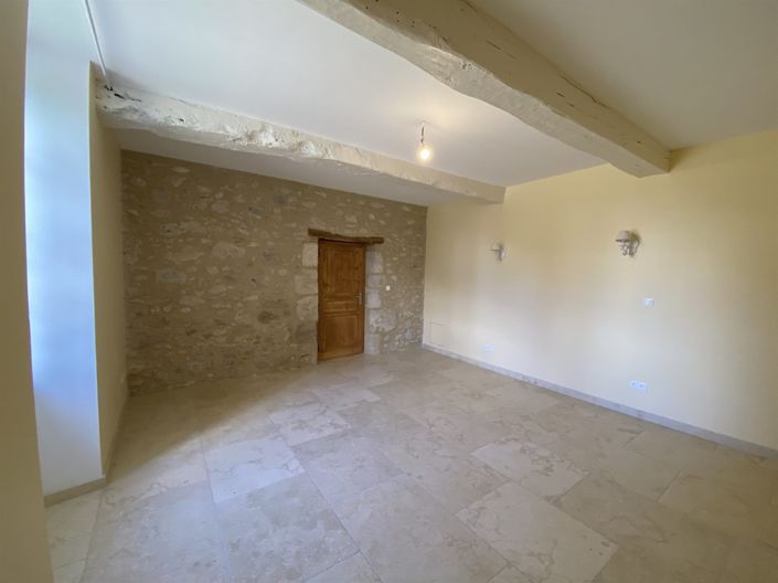Image No.13-8 Bed House for sale