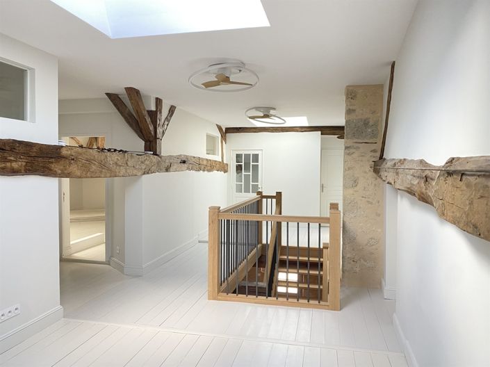 Image No.18-8 Bed House for sale