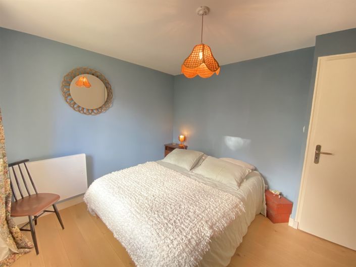 Image No.27-8 Bed House for sale