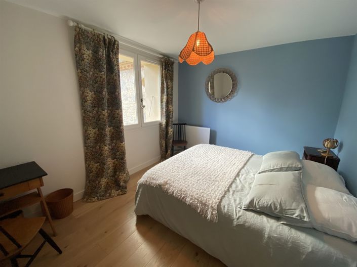 Image No.28-8 Bed House for sale