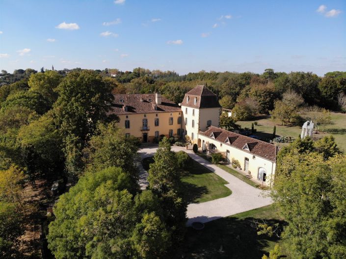 Image No.5-Propriété de 26 chambres à vendre à Vic-Fezensac