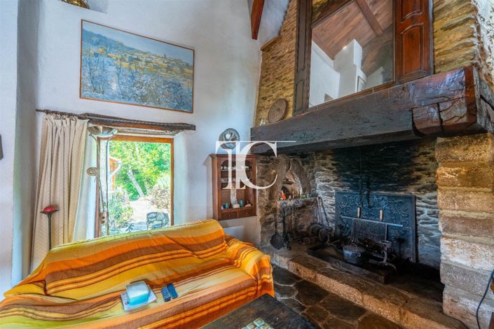 Image No.6-4 Bed House for sale