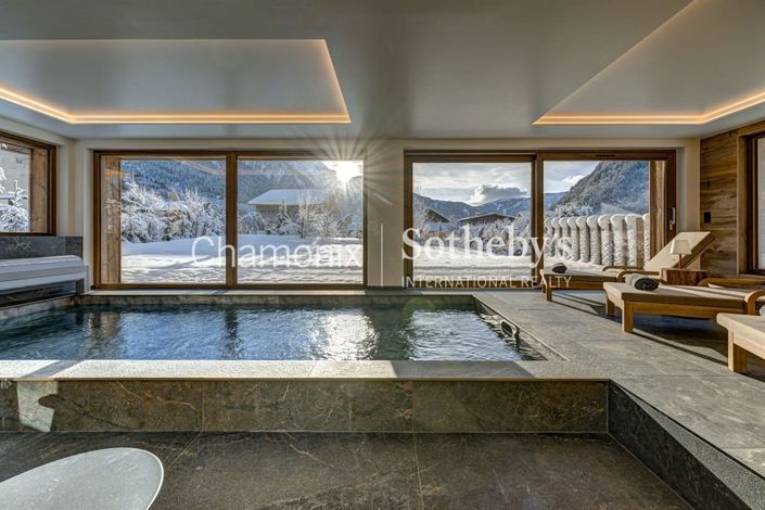 Image No.16-5 Bed House for sale