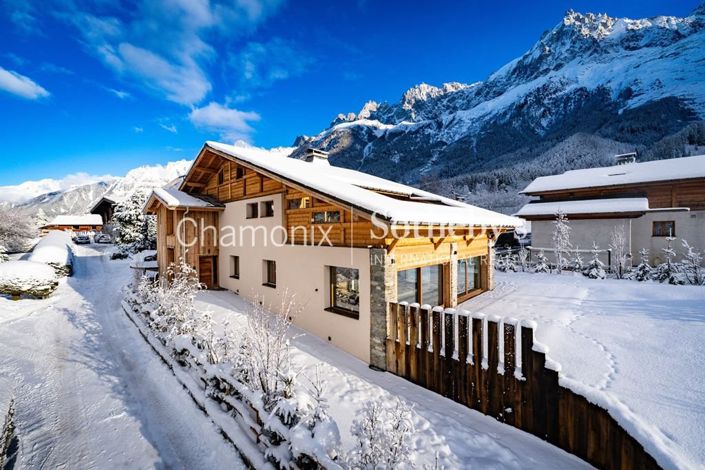 Image No.19-5 Bed House for sale