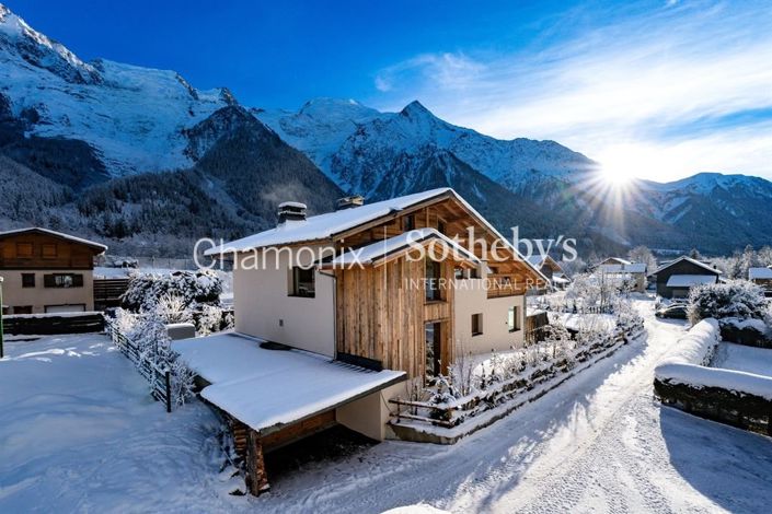 Image No.20-5 Bed House for sale