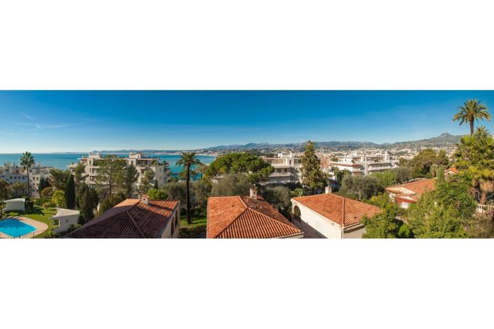 Image No.2-Appartement de 2 chambres à vendre à Nice