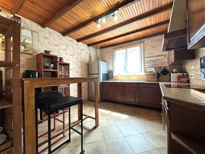 Image No.15-3 Bed House for sale