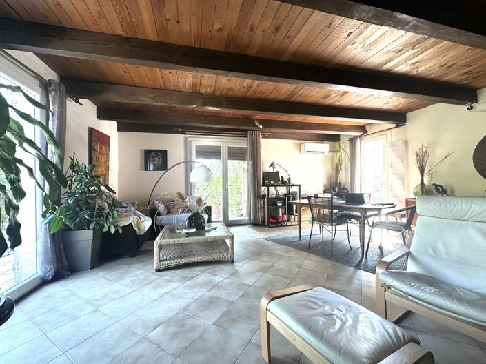 Image No.17-3 Bed House for sale