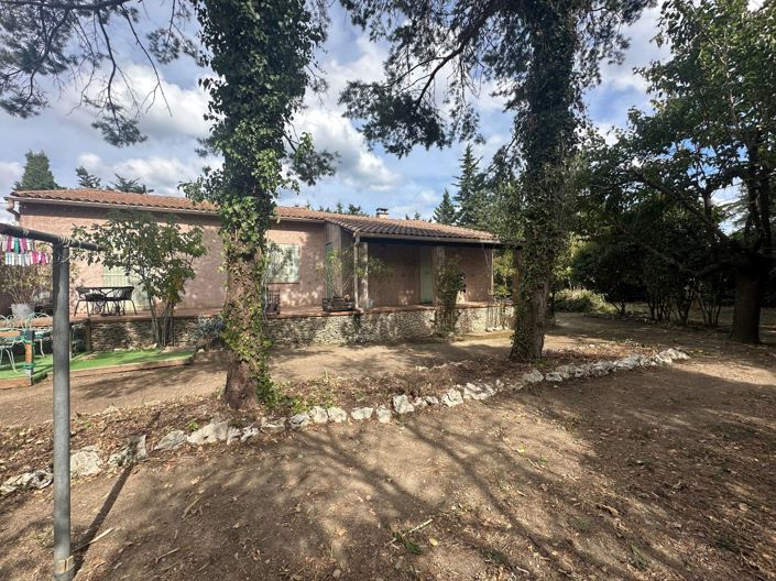 Image No.6-3 Bed House for sale