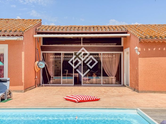 Image No.15-8 Bed House for sale
