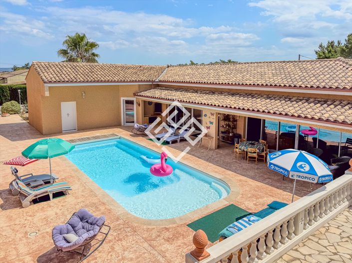 Image No.28-8 Bed House for sale