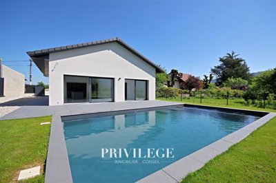 1 - Peyrieu, House