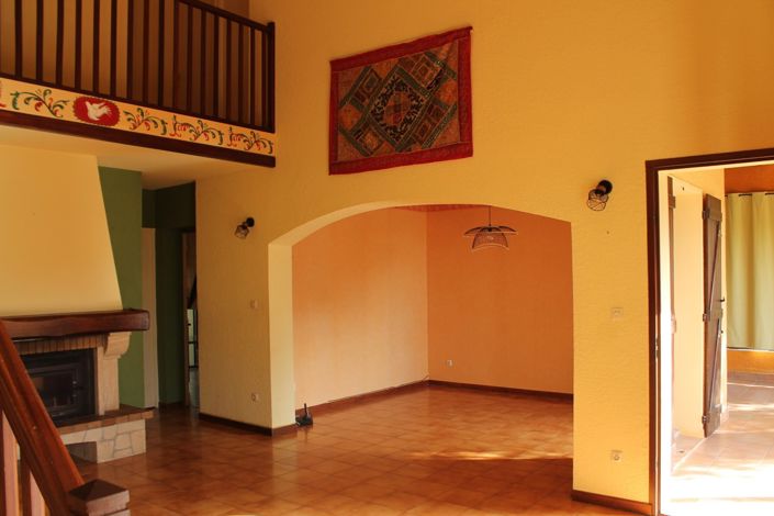 Image No.4-3 Bed House for sale