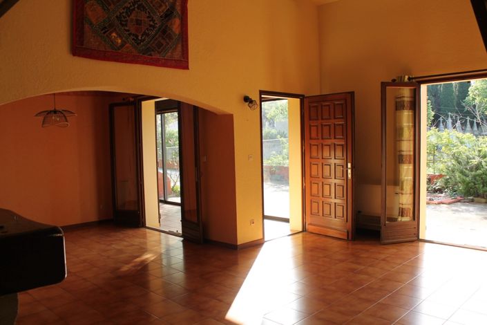 Image No.5-3 Bed House for sale
