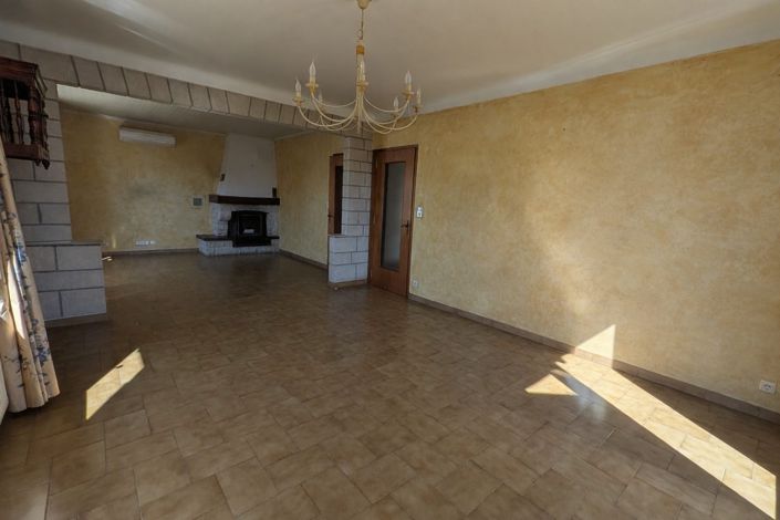 Image No.4-3 Bed House for sale