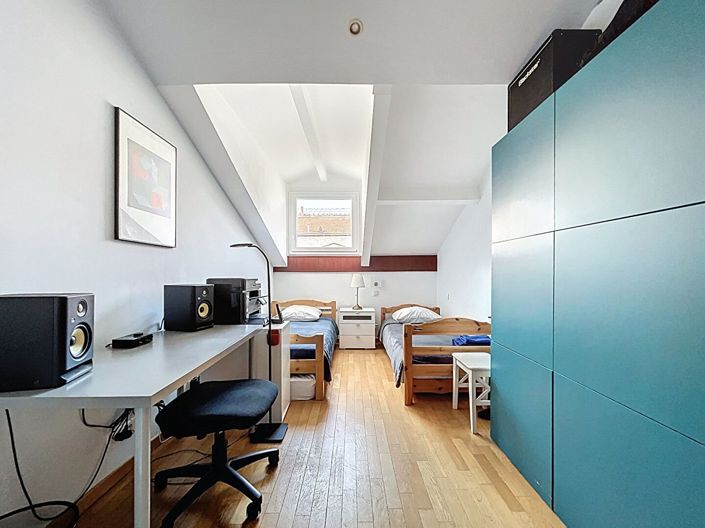 Image No.10-3 Bed Apartment for sale