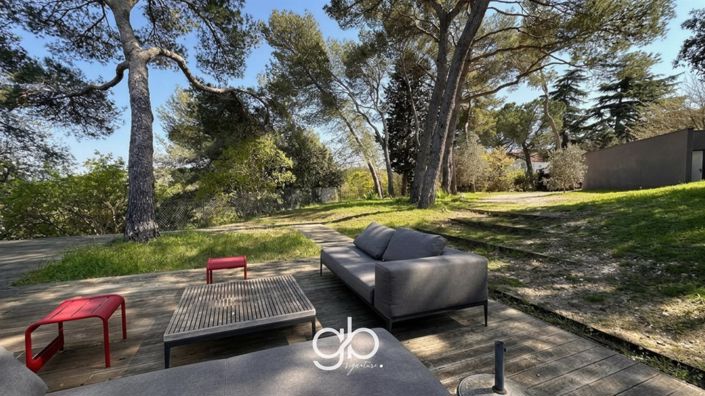 Image No.22-5 Bed House for sale